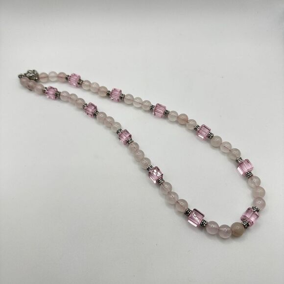 18” of rose quartz, silver and crystal beaded necklace! - Picture 8 of 11